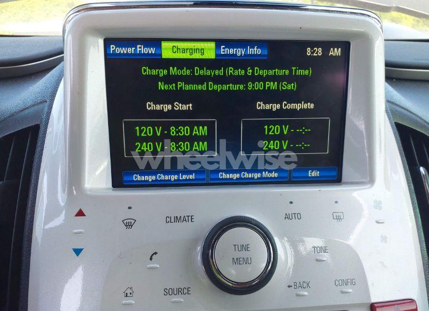 Photo 13 of 2013 Chevrolet Volt (VIN 1G1RA6E49DU102052)