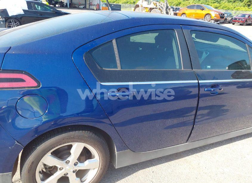 Photo 6 of 2013 Chevrolet Volt (VIN 1G1RA6E49DU102052)