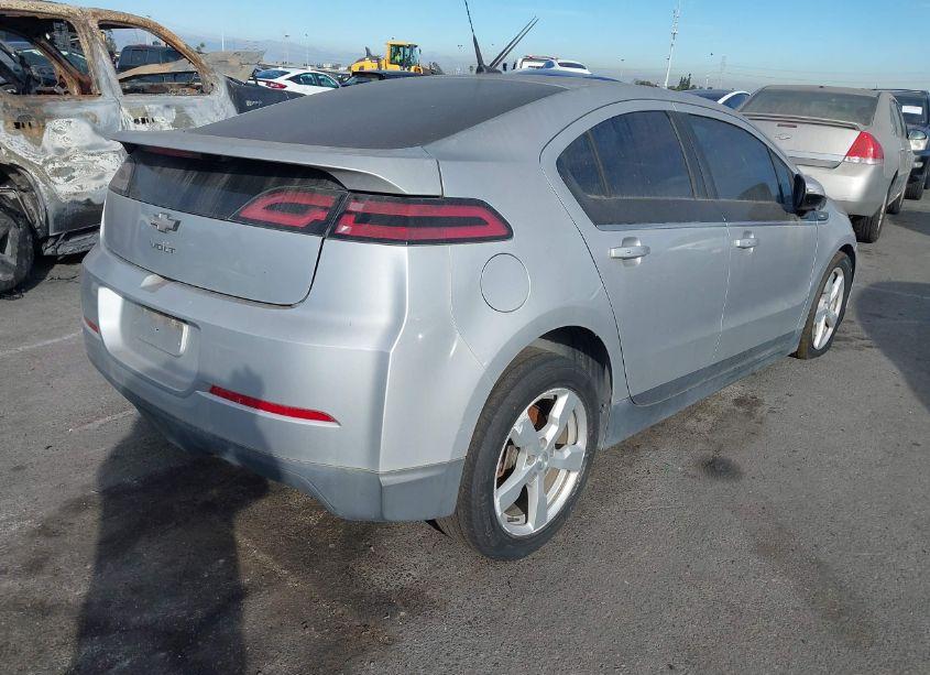 Photo 4 of 2013 Chevrolet Volt (VIN 1G1RA6E49DU133236)