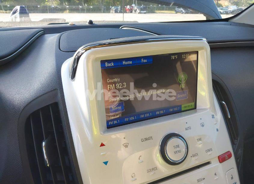 Photo 14 of 2013 Chevrolet Volt (VIN 1G1RA6E4XDU103839)