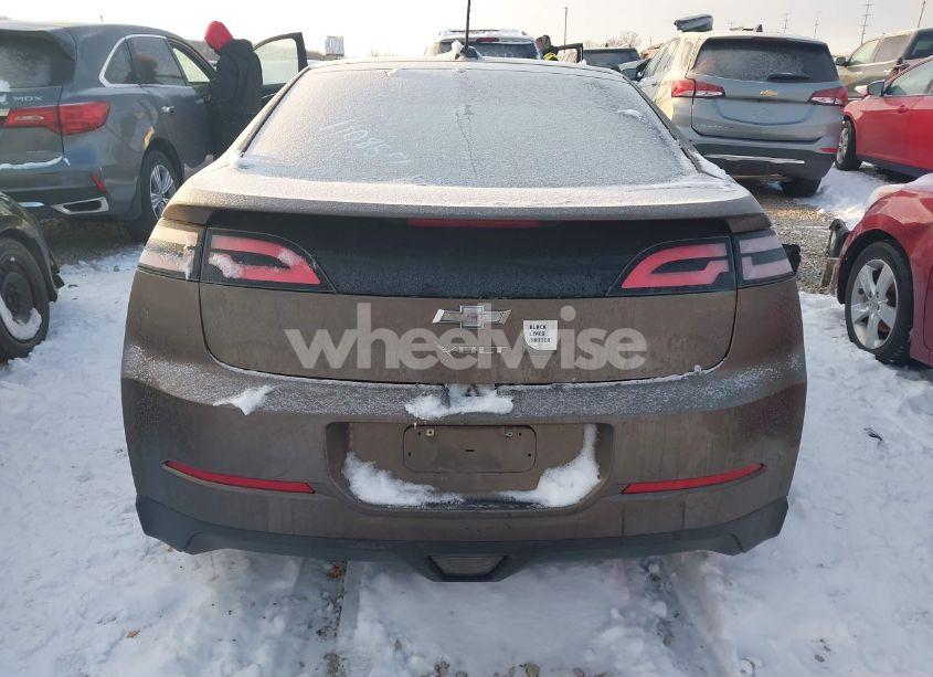 Photo 16 of 2015 Chevrolet Volt (VIN 1G1RA6E4XFU110857)