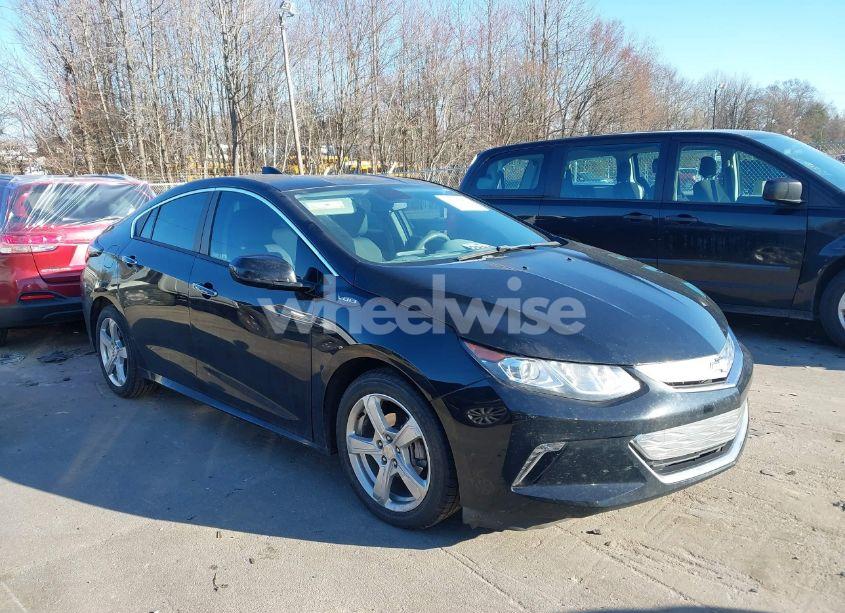 2017 Chevrolet Volt LT (VIN 1G1RA6S53HU106875) main photo