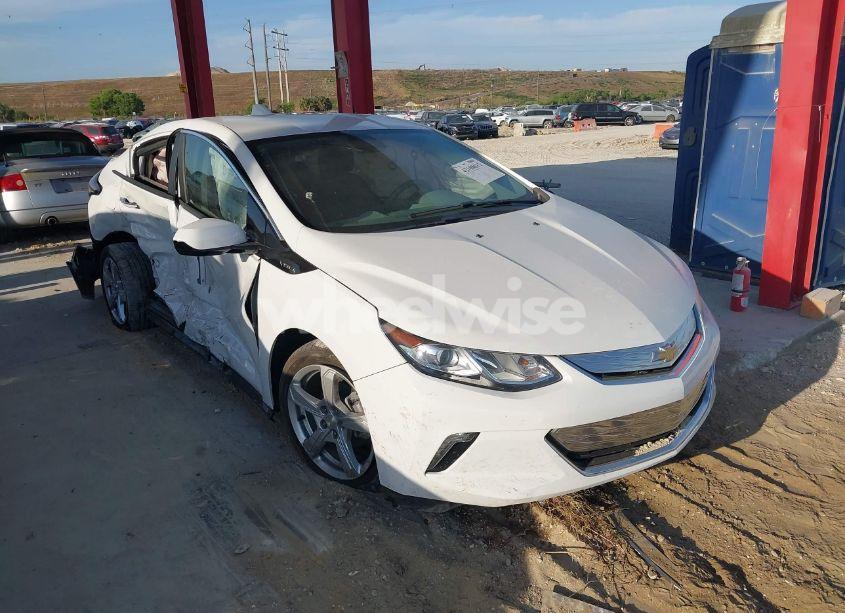 2018 Chevrolet Volt LT (VIN 1G1RA6S53JU113265) main photo