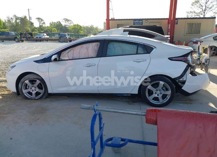 Photo 14 of 2018 Chevrolet Volt LT (VIN 1G1RA6S53JU113265)