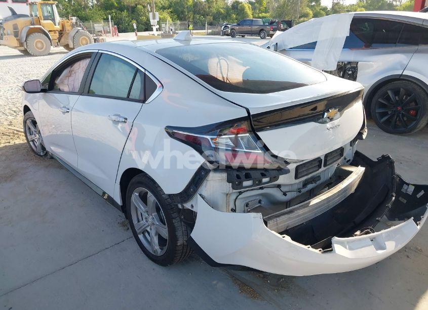 Photo 3 of 2018 Chevrolet Volt LT (VIN 1G1RA6S53JU113265)