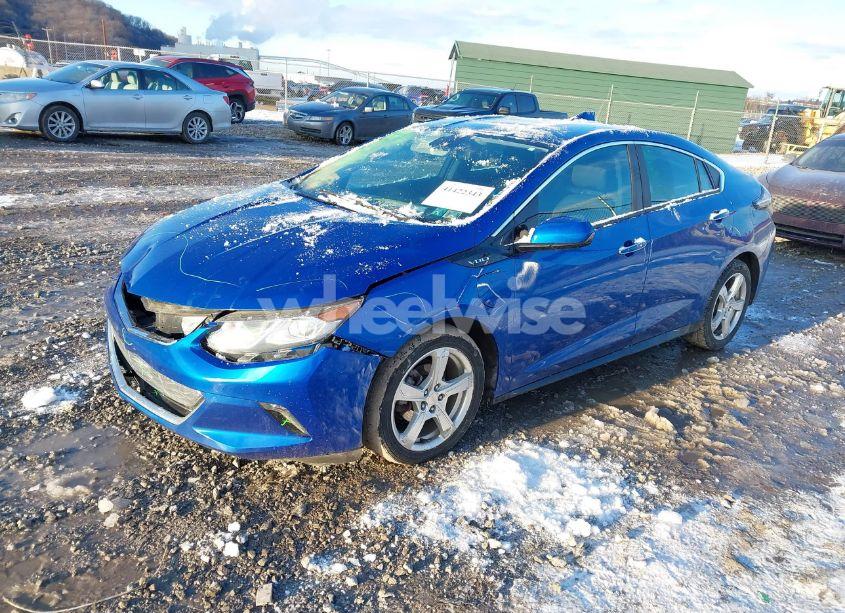 Photo 2 of 2017 Chevrolet Volt LT (VIN 1G1RA6S54HU107968)