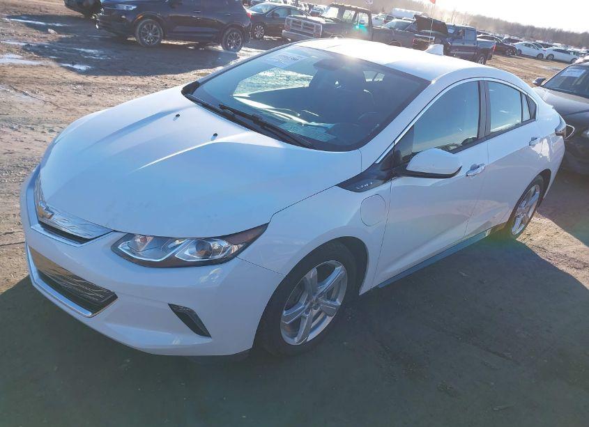 Photo 2 of 2019 Chevrolet Volt LT (VIN 1G1RA6S54KU131520)