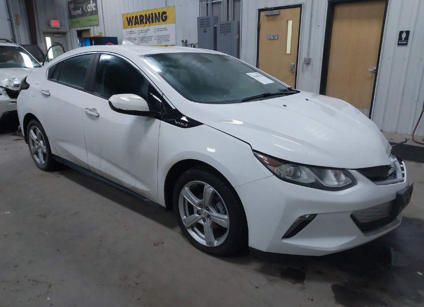 2018 Chevrolet Volt LT (VIN 1G1RA6S55JU156814) main photo