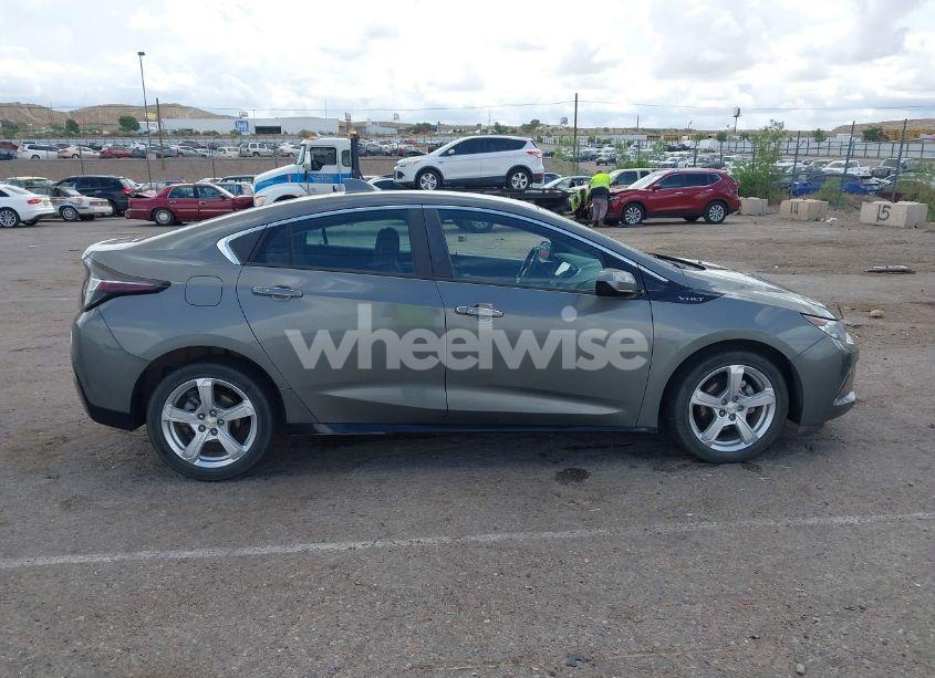 Photo 13 of 2017 Chevrolet Volt LT (VIN 1G1RA6S56HU104585)