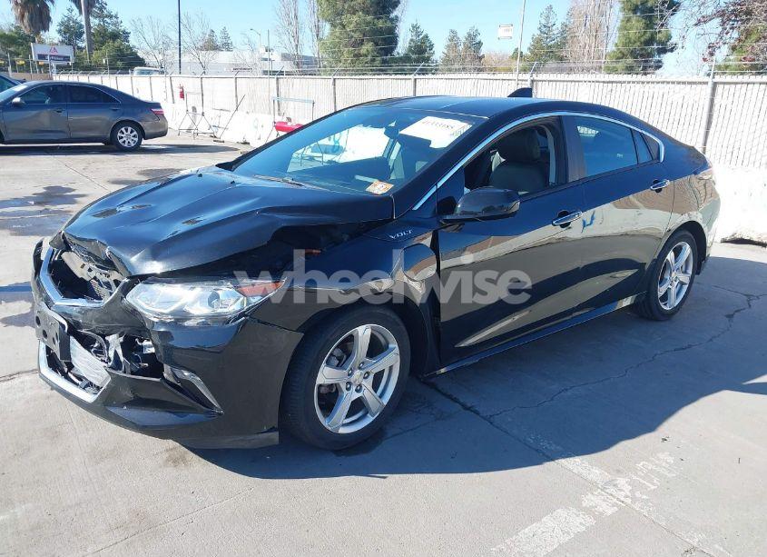 Photo 2 of 2017 Chevrolet Volt LT (VIN 1G1RA6S57HU150281)