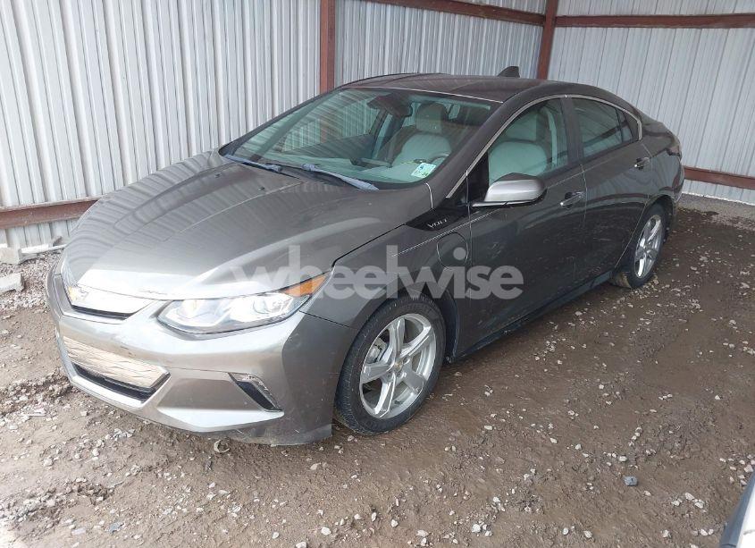 Photo 2 of 2017 Chevrolet Volt LT (VIN 1G1RA6S59HU161010)