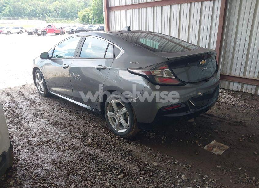 Photo 3 of 2017 Chevrolet Volt LT (VIN 1G1RA6S59HU161010)