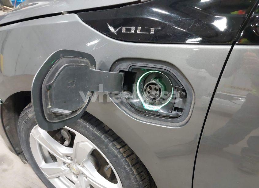 Photo 19 of 2017 Chevrolet Volt LT (VIN 1G1RA6S59HU171455)