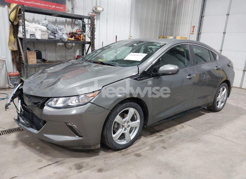 Photo 2 of 2017 Chevrolet Volt LT (VIN 1G1RA6S59HU171455)