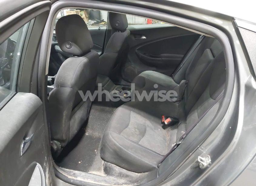 Photo 8 of 2017 Chevrolet Volt LT (VIN 1G1RA6S59HU171455)