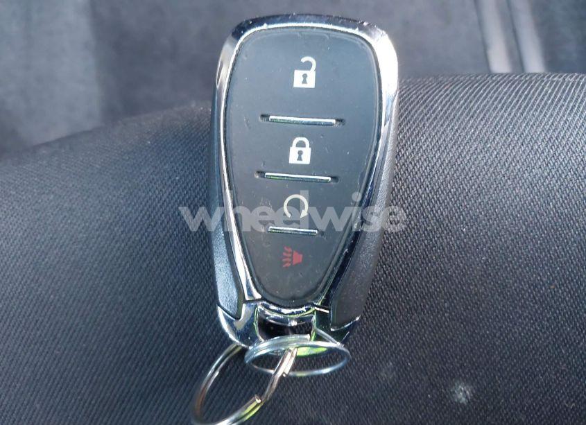 Photo 11 of 2017 Chevrolet Volt LT (VIN 1G1RA6S5XHU217682)