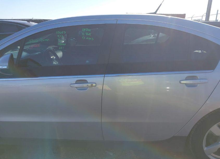 Photo 15 of 2014 Chevrolet Volt (VIN 1G1RB6E40EU156614)