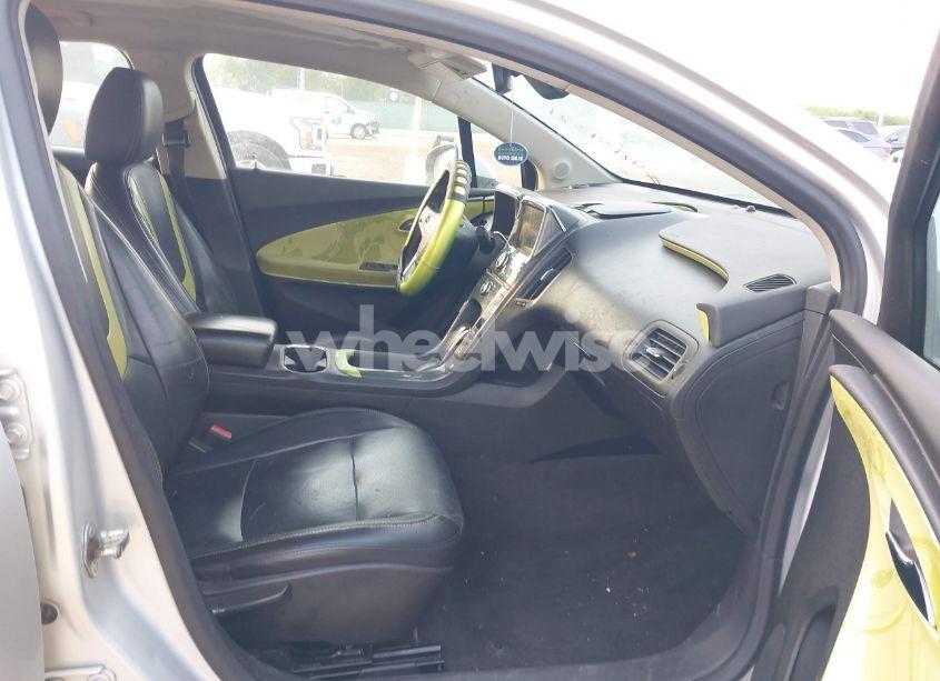 Photo 5 of 2012 Chevrolet Volt (VIN 1G1RB6E43CU106710)