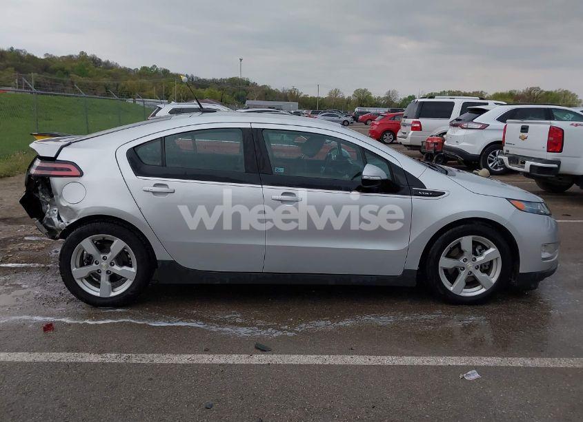 Photo 13 of 2013 Chevrolet Volt (VIN 1G1RB6E43DU149574)