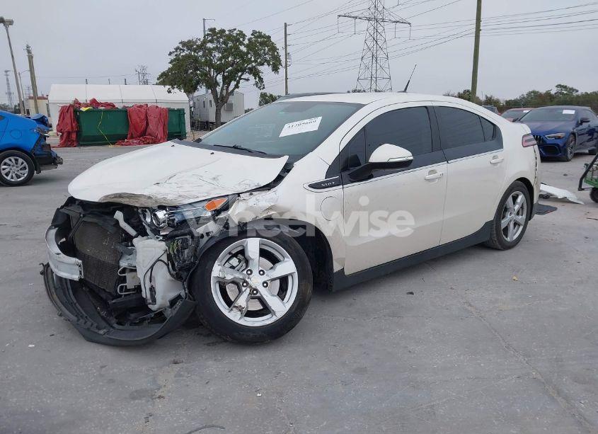 Photo 2 of 2014 Chevrolet Volt (VIN 1G1RB6E44EU161007)