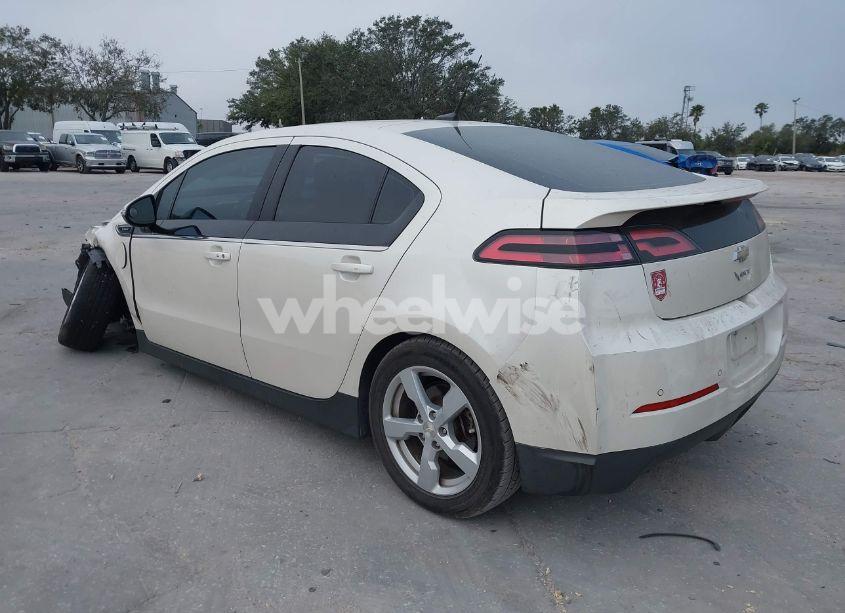 Photo 3 of 2014 Chevrolet Volt (VIN 1G1RB6E44EU161007)
