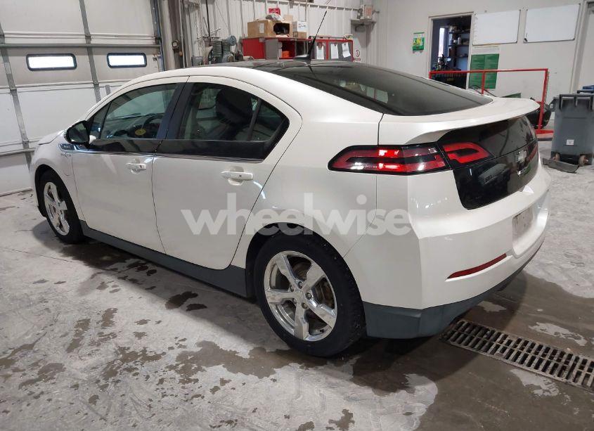 Photo 3 of 2012 Chevrolet Volt (VIN 1G1RB6E46CU102019)