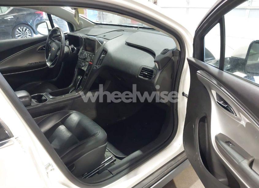 Photo 5 of 2012 Chevrolet Volt (VIN 1G1RB6E46CU102019)