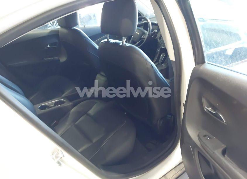 Photo 8 of 2012 Chevrolet Volt (VIN 1G1RB6E46CU102019)