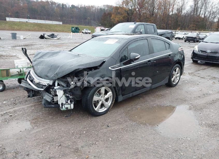 Photo 2 of 2012 Chevrolet Volt (VIN 1G1RB6E47CU122070)