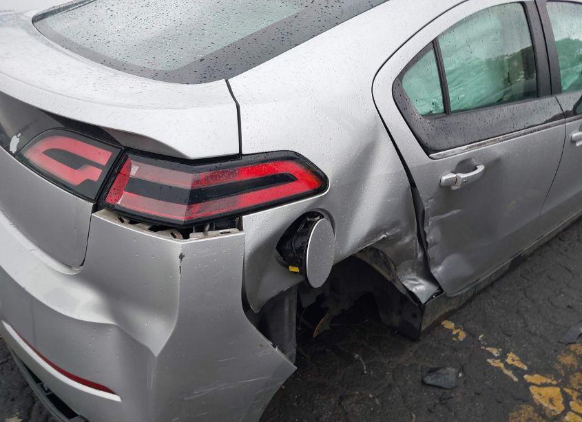 Photo 6 of 2013 Chevrolet Volt (VIN 1G1RB6E47DU122006)