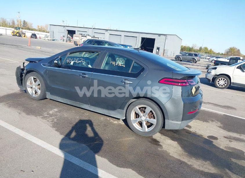 Photo 3 of 2012 Chevrolet Volt (VIN 1G1RB6E48CU128105)