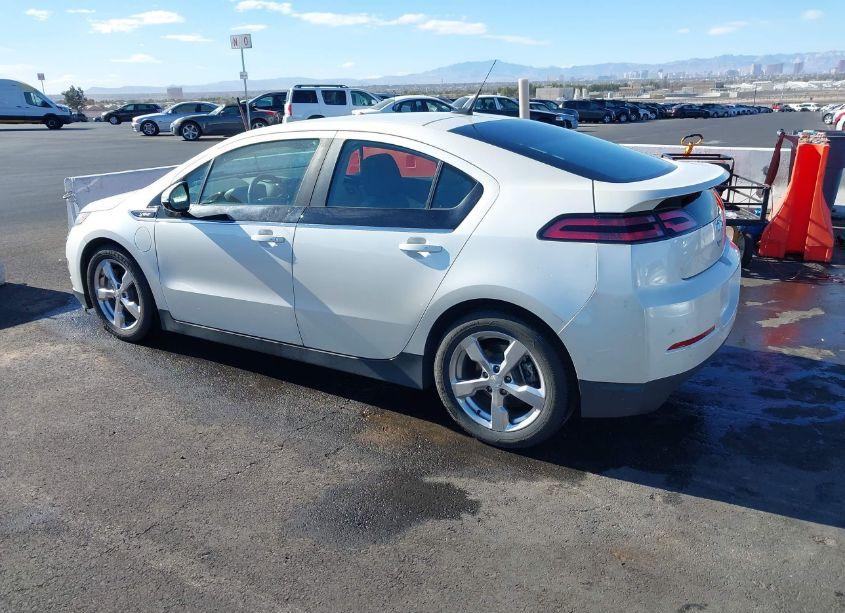 Photo 3 of 2013 Chevrolet Volt (VIN 1G1RB6E48DU101360)