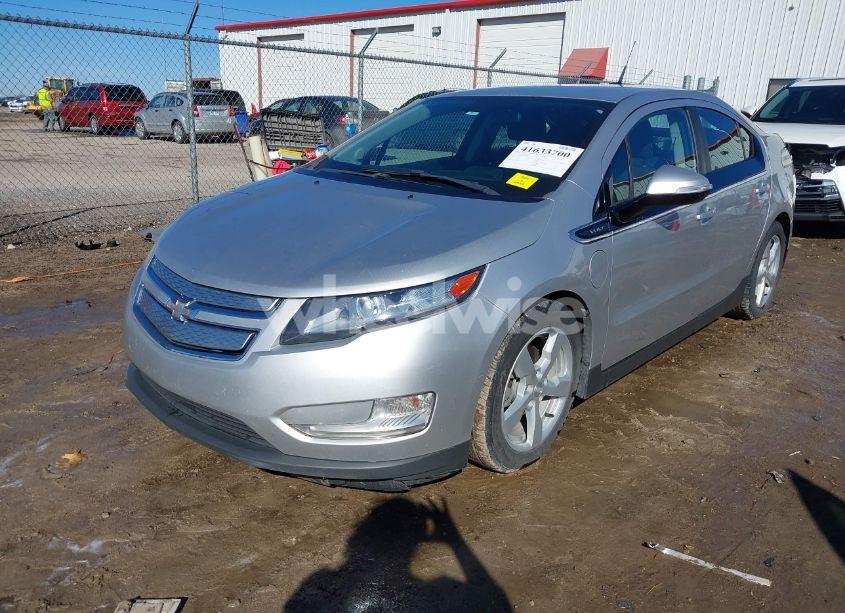 Photo 2 of 2013 Chevrolet Volt (VIN 1G1RB6E48DU133922)
