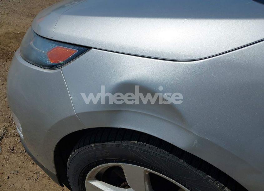 Photo 6 of 2013 Chevrolet Volt (VIN 1G1RB6E49DU147652)