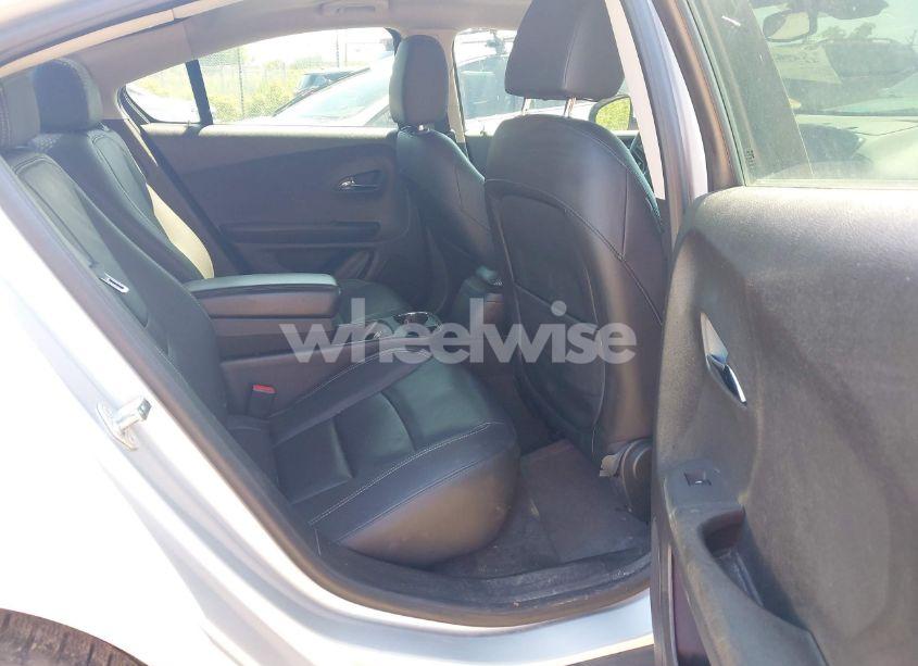 Photo 8 of 2013 Chevrolet Volt (VIN 1G1RB6E49DU147652)