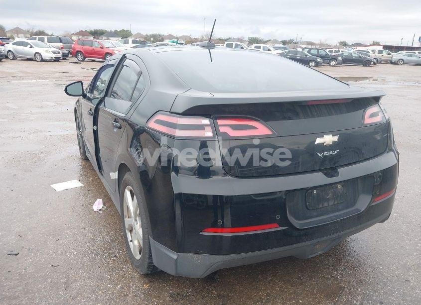 Photo 3 of 2015 Chevrolet Volt (VIN 1G1RB6E49FU104853)