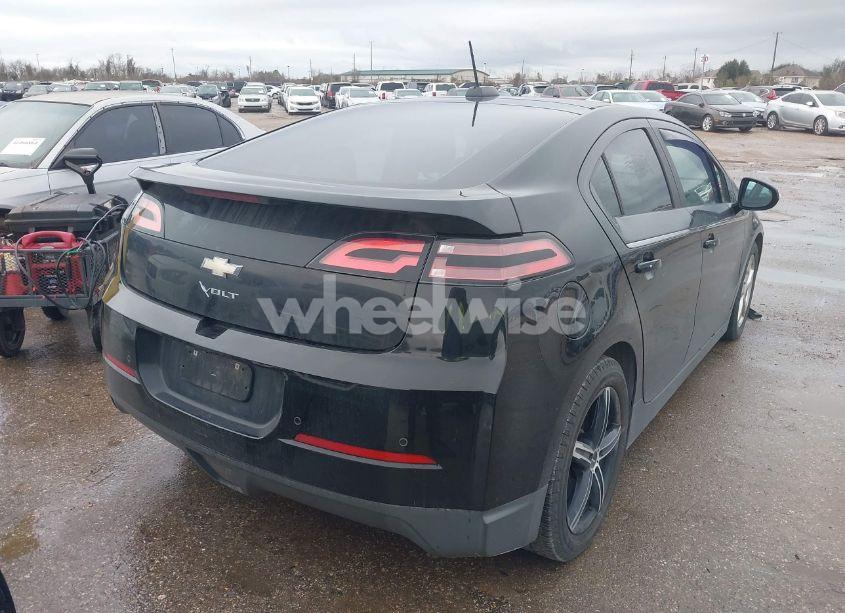 Photo 4 of 2015 Chevrolet Volt (VIN 1G1RB6E49FU104853)