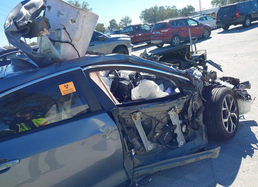 Photo 16 of 2018 Chevrolet Volt PREMIER (VIN 1G1RB6S56JU155619)