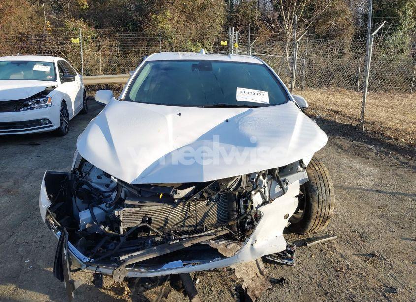 Photo 12 of 2018 Chevrolet Volt PREMIER (VIN 1G1RB6S57JU156942)