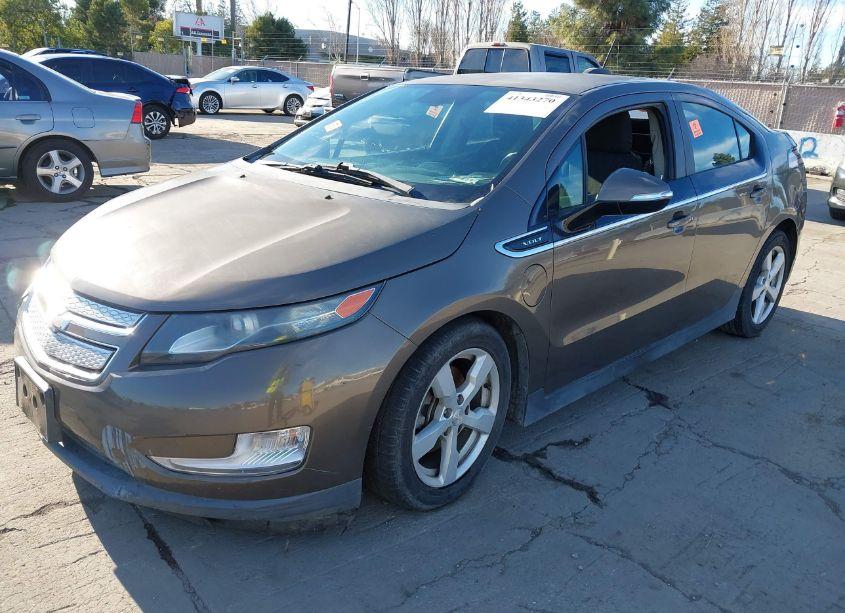 Photo 2 of 2015 Chevrolet Volt (VIN 1G1RC6E40FU126575)