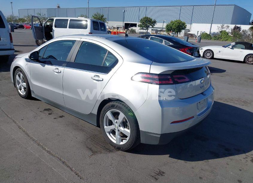 Photo 3 of 2015 Chevrolet Volt (VIN 1G1RC6E40FU141674)