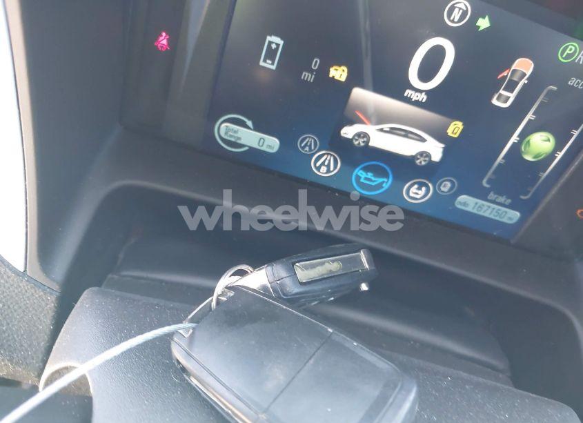 Photo 11 of 2011 Chevrolet Volt (VIN 1G1RC6E43BU100644)