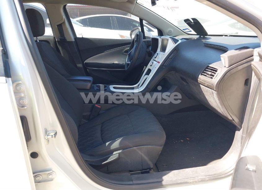 Photo 5 of 2011 Chevrolet Volt (VIN 1G1RC6E43BU100644)