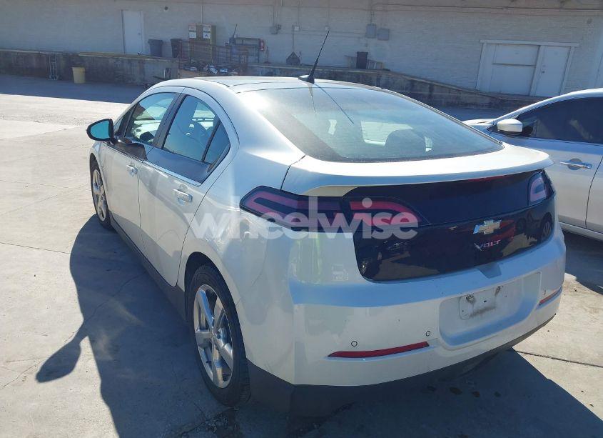 Photo 3 of 2011 Chevrolet Volt (VIN 1G1RC6E43BU102216)