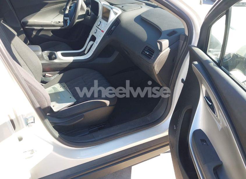 Photo 5 of 2011 Chevrolet Volt (VIN 1G1RC6E43BU102216)