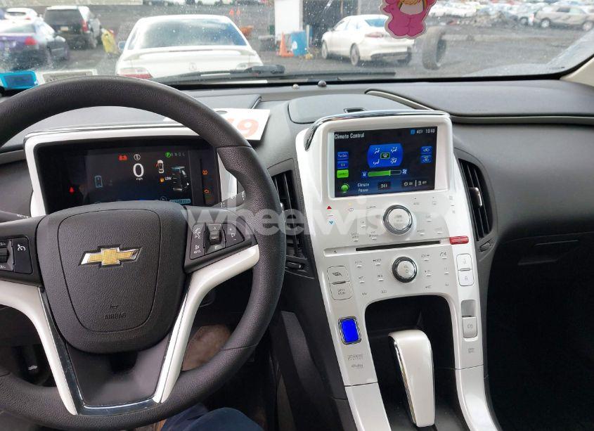 Photo 14 of 2011 Chevrolet Volt (VIN 1G1RC6E45BU100273)