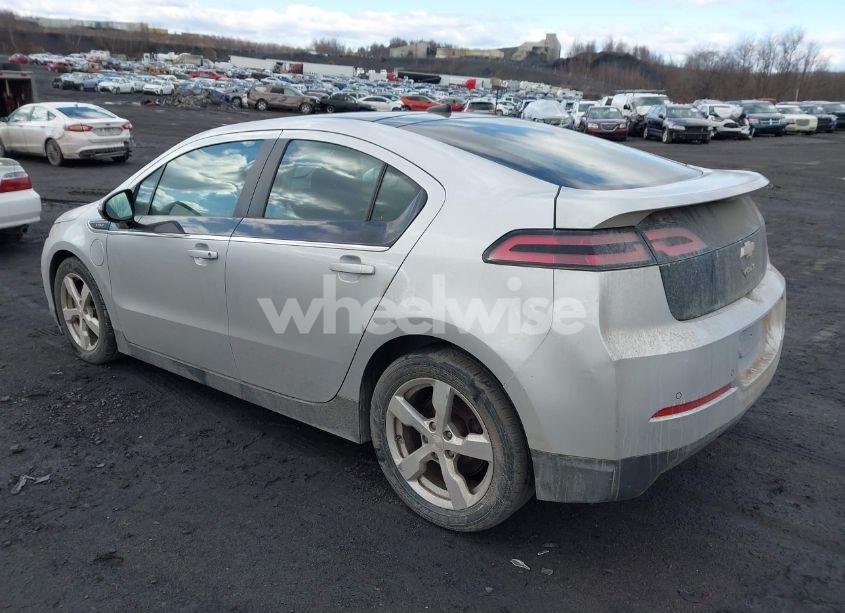 Photo 3 of 2011 Chevrolet Volt (VIN 1G1RC6E45BU100273)