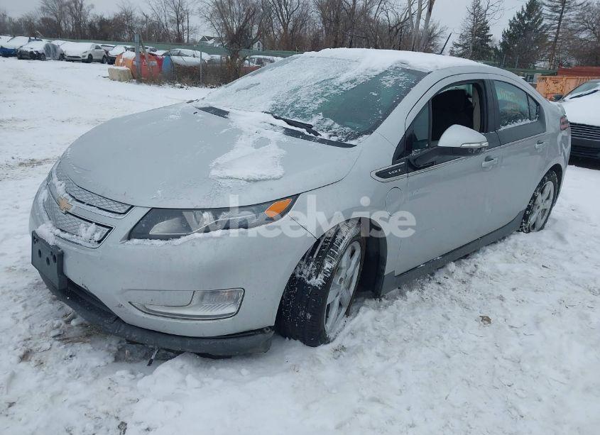 Photo 2 of 2015 Chevrolet Volt (VIN 1G1RC6E45FU132209)