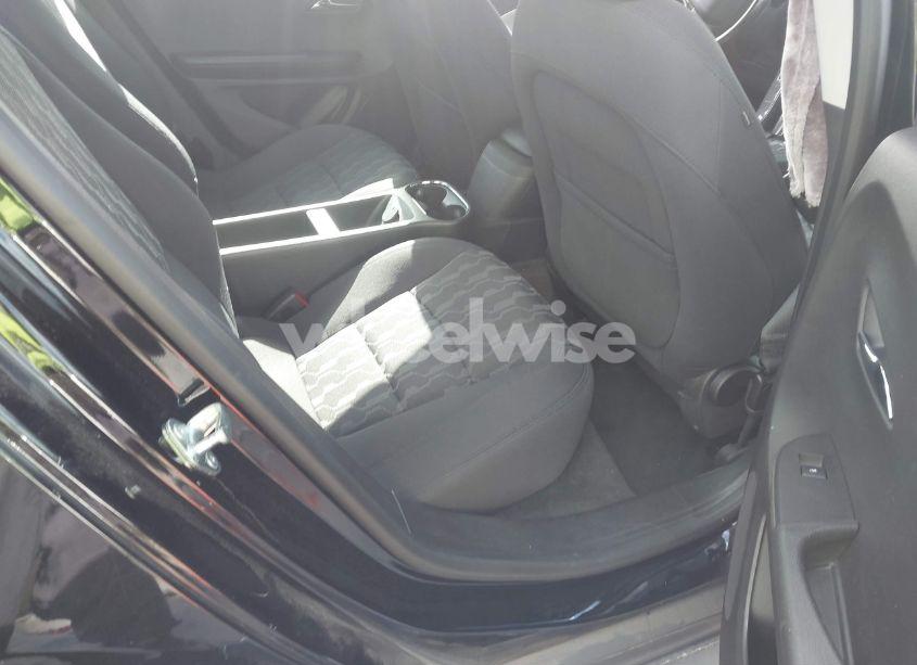 Photo 8 of 2015 Chevrolet Volt (VIN 1G1RC6E46FU112051)