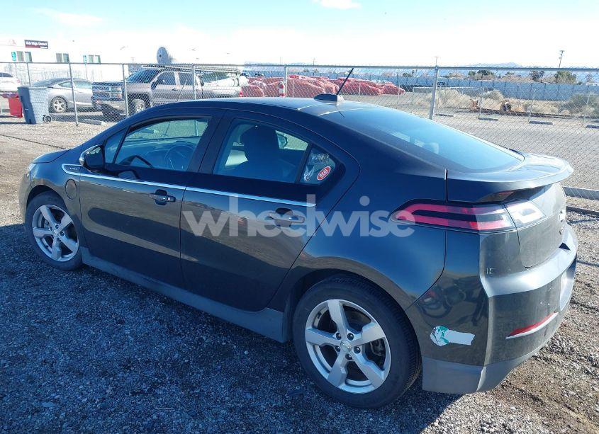 Photo 3 of 2015 Chevrolet Volt (VIN 1G1RC6E46FU125947)